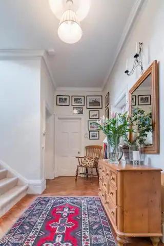 مبيت وإفطار Great Badminton Parsonage House, Badminton المظهر الخارجي الصورة